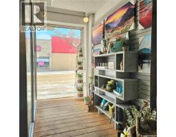 147 Central Avenue N, Swift Current, SK S9H0K9 Photo 7