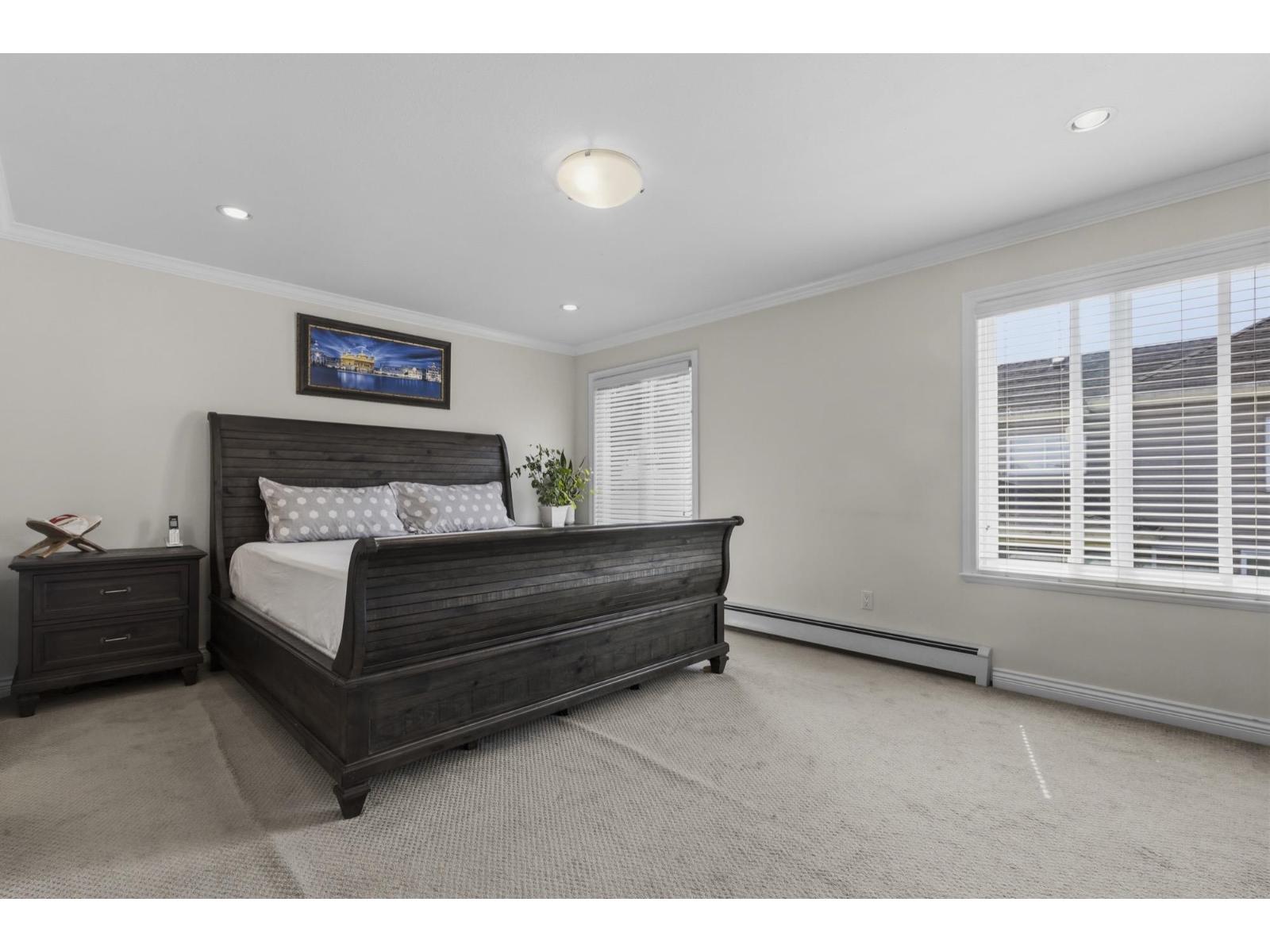 7 Bed, 5 Bath House for Sale in Surrey – 14732 71A AVENUE, Surrey - Image 10