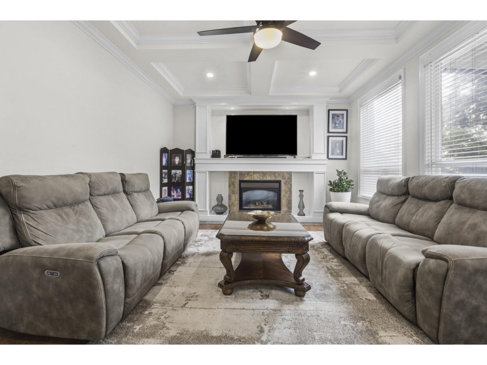 7 Bed, 5 Bath House for Sale in Surrey – 14732 71A AVENUE, Surrey - Image 35