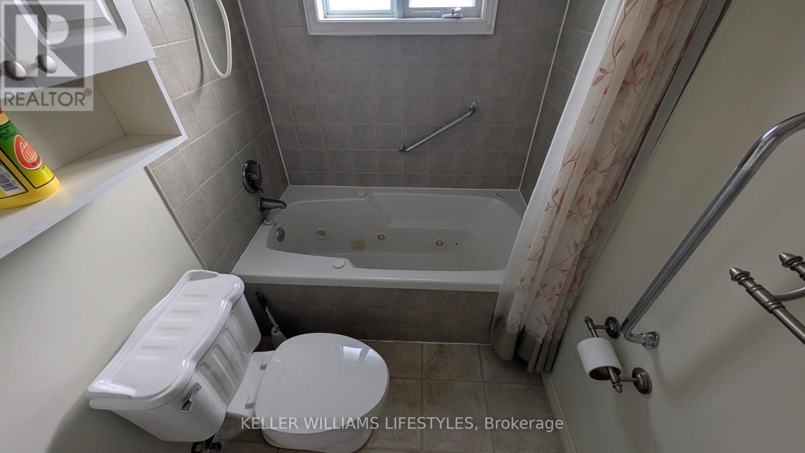 17 NIGHTINGALE DRIVE - 22