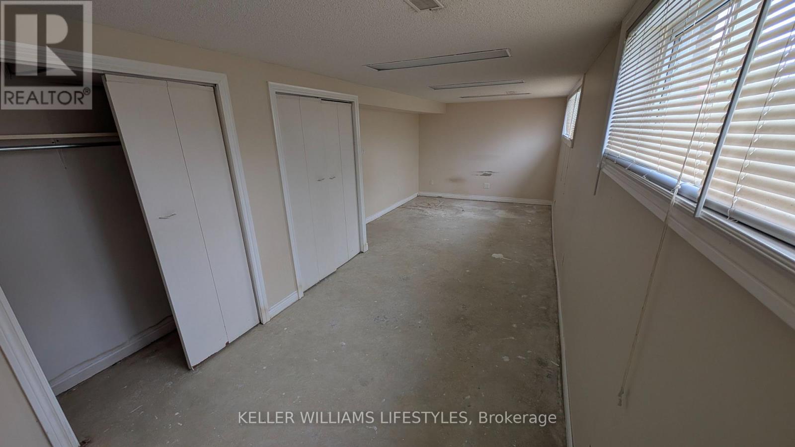 17 NIGHTINGALE DRIVE - 25