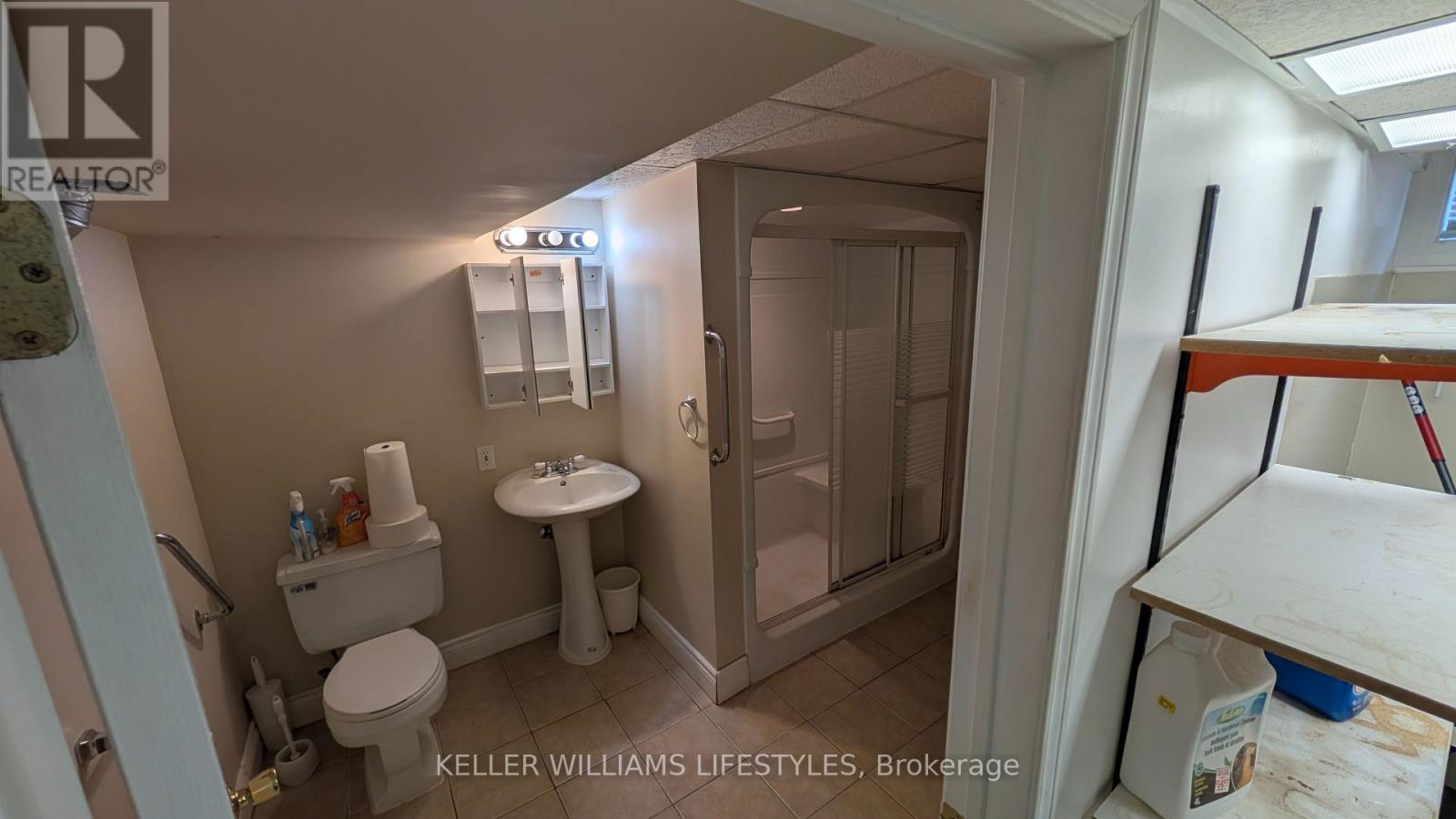 17 NIGHTINGALE DRIVE - 30