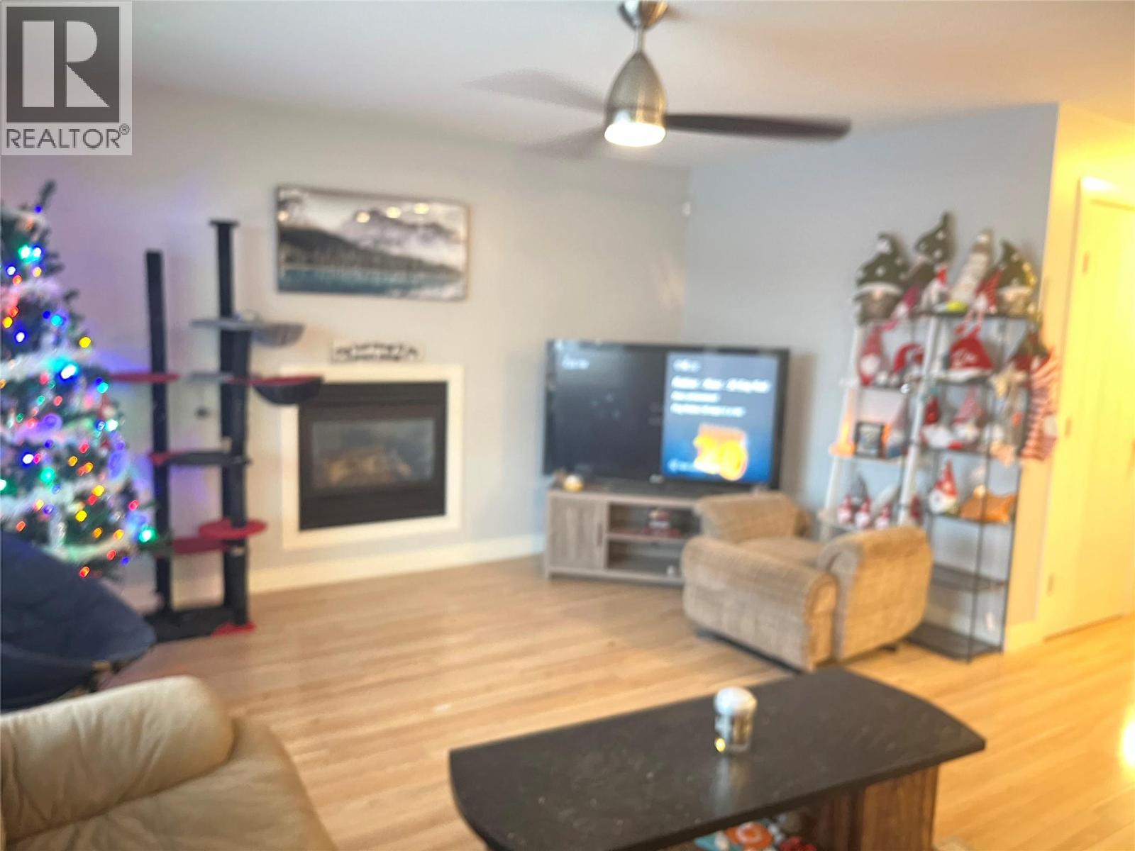 #8 3031 WESTSYDE Road - 8
