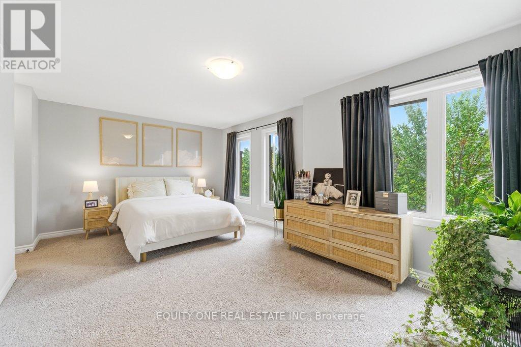 32 DUNCANVILLE STREET - 24
