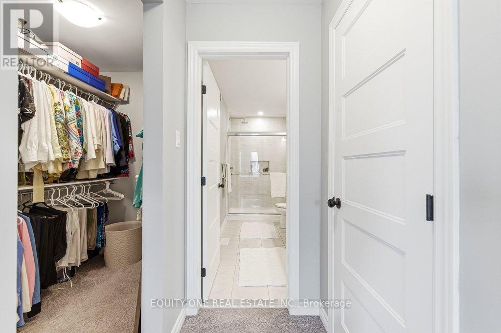 32 DUNCANVILLE STREET - 27