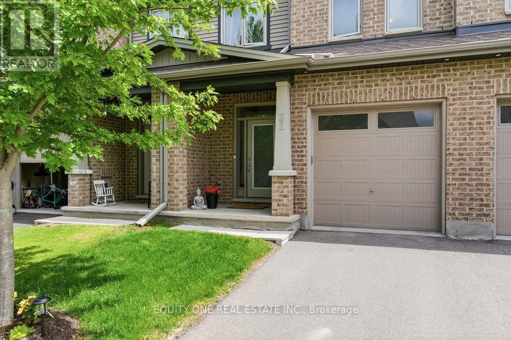 32 DUNCANVILLE STREET - 3