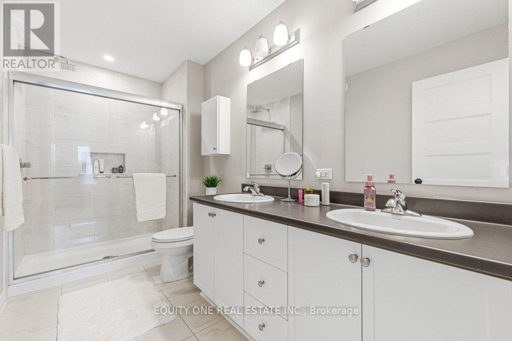 32 DUNCANVILLE STREET - 30