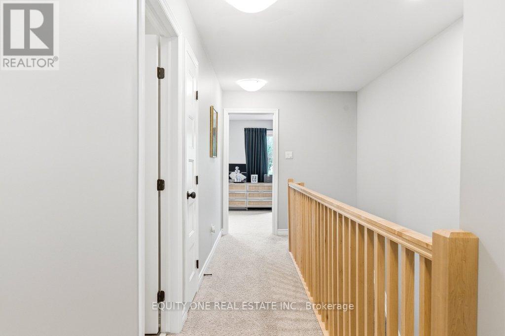 32 DUNCANVILLE STREET - 32