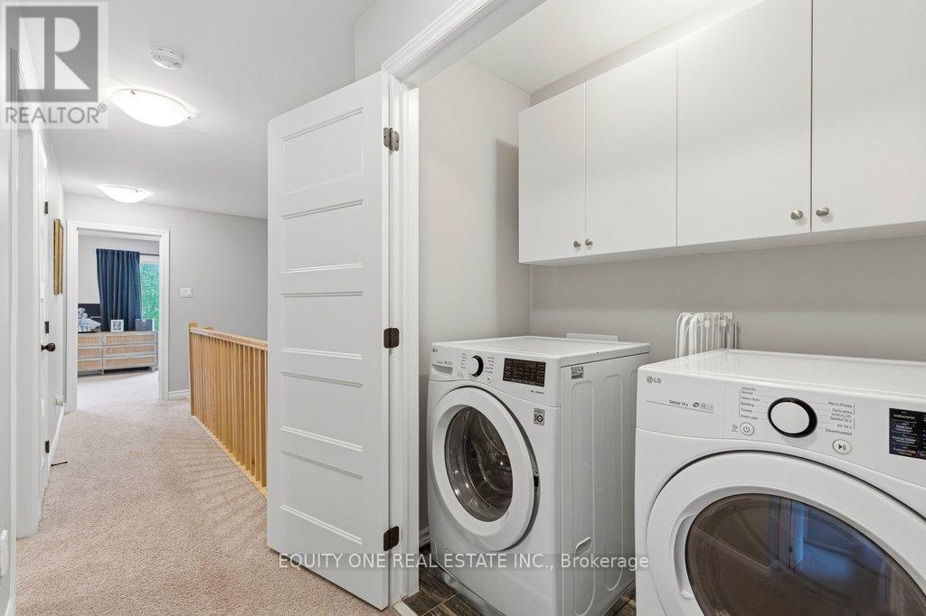 32 DUNCANVILLE STREET - 33