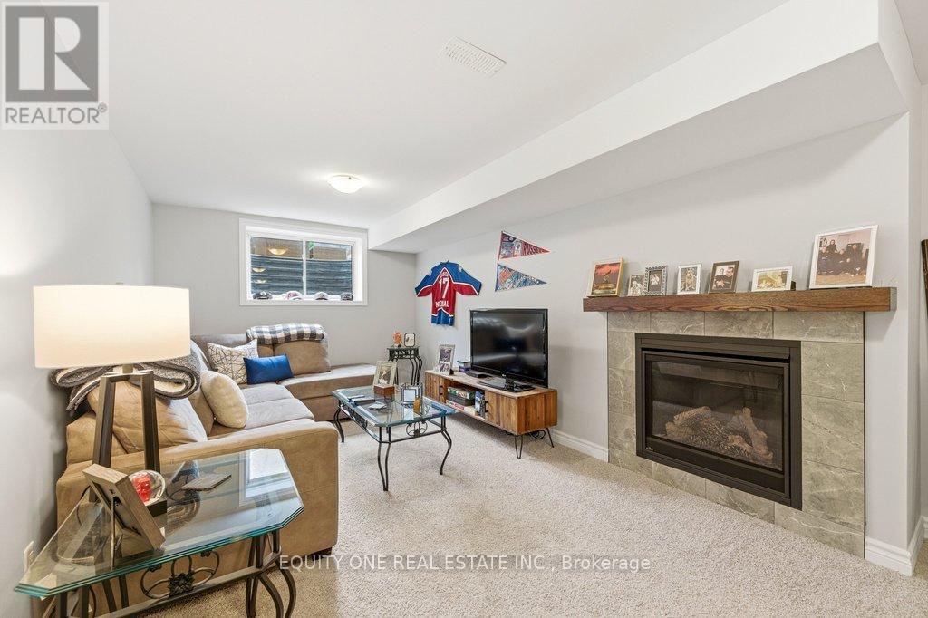 32 DUNCANVILLE STREET - 42