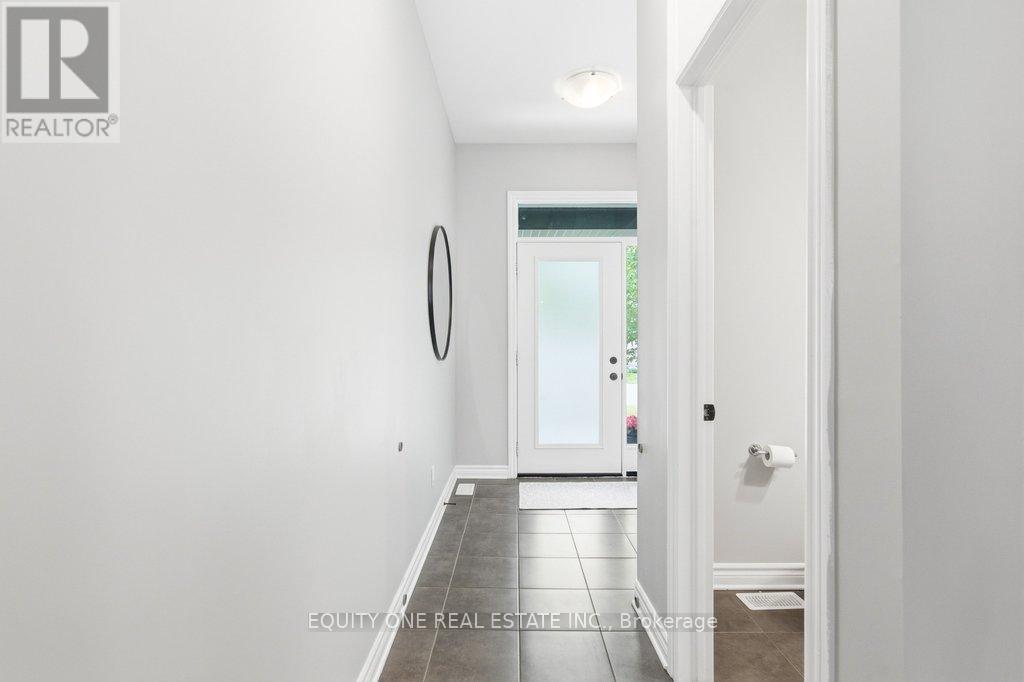 32 DUNCANVILLE STREET - 5