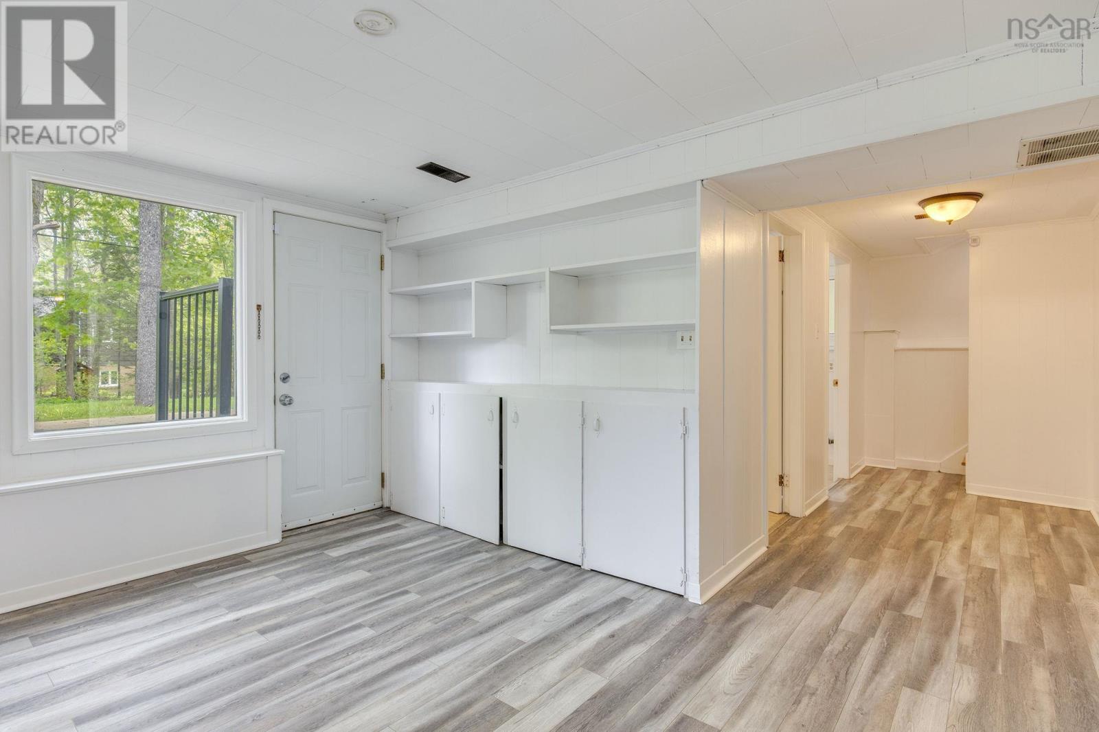 Property 13 of 34 of 33 Southill Drive