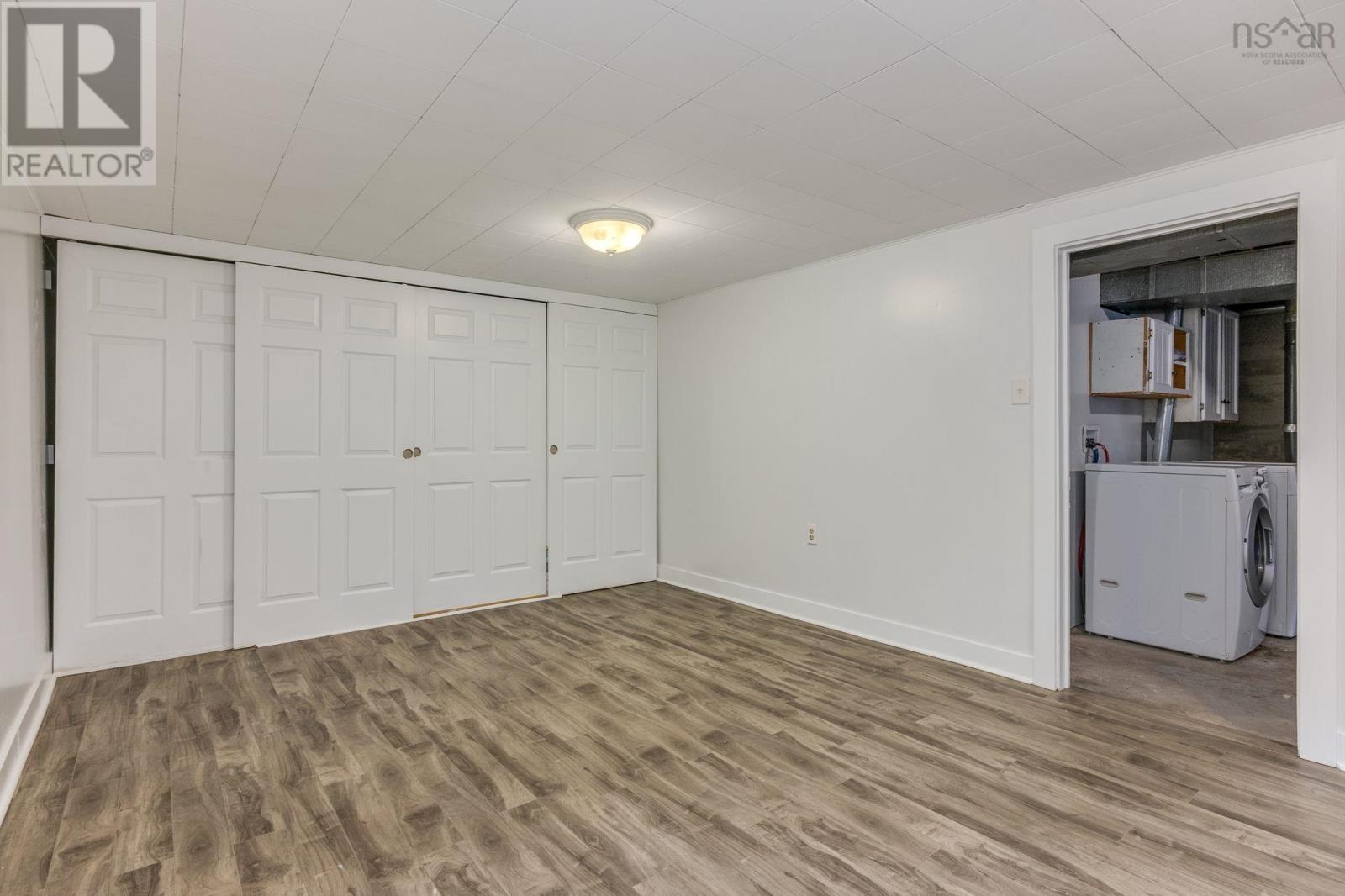 Property 33 of 34 of 33 Southill Drive