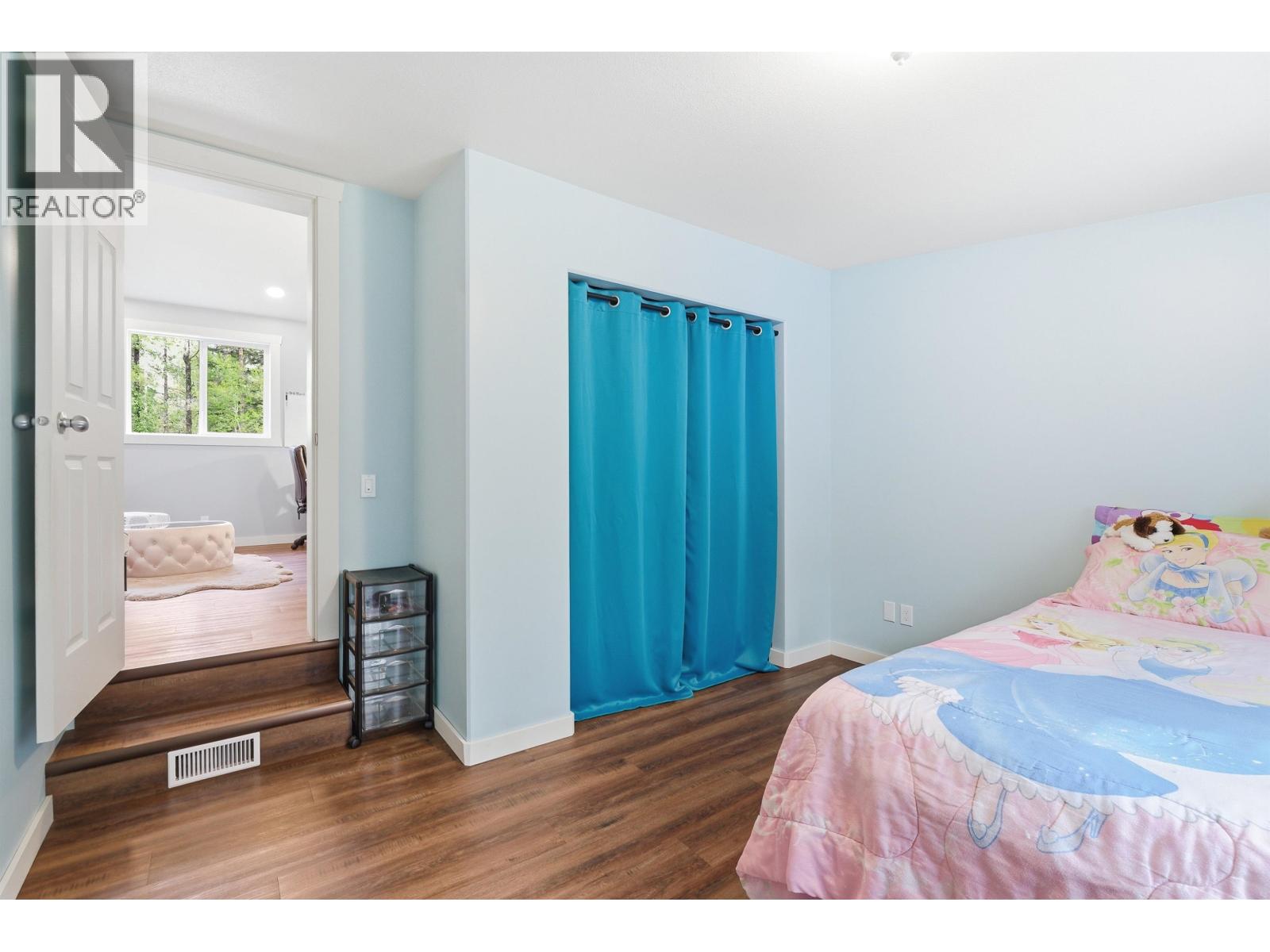 2102 QUARTZ ROAD - 18