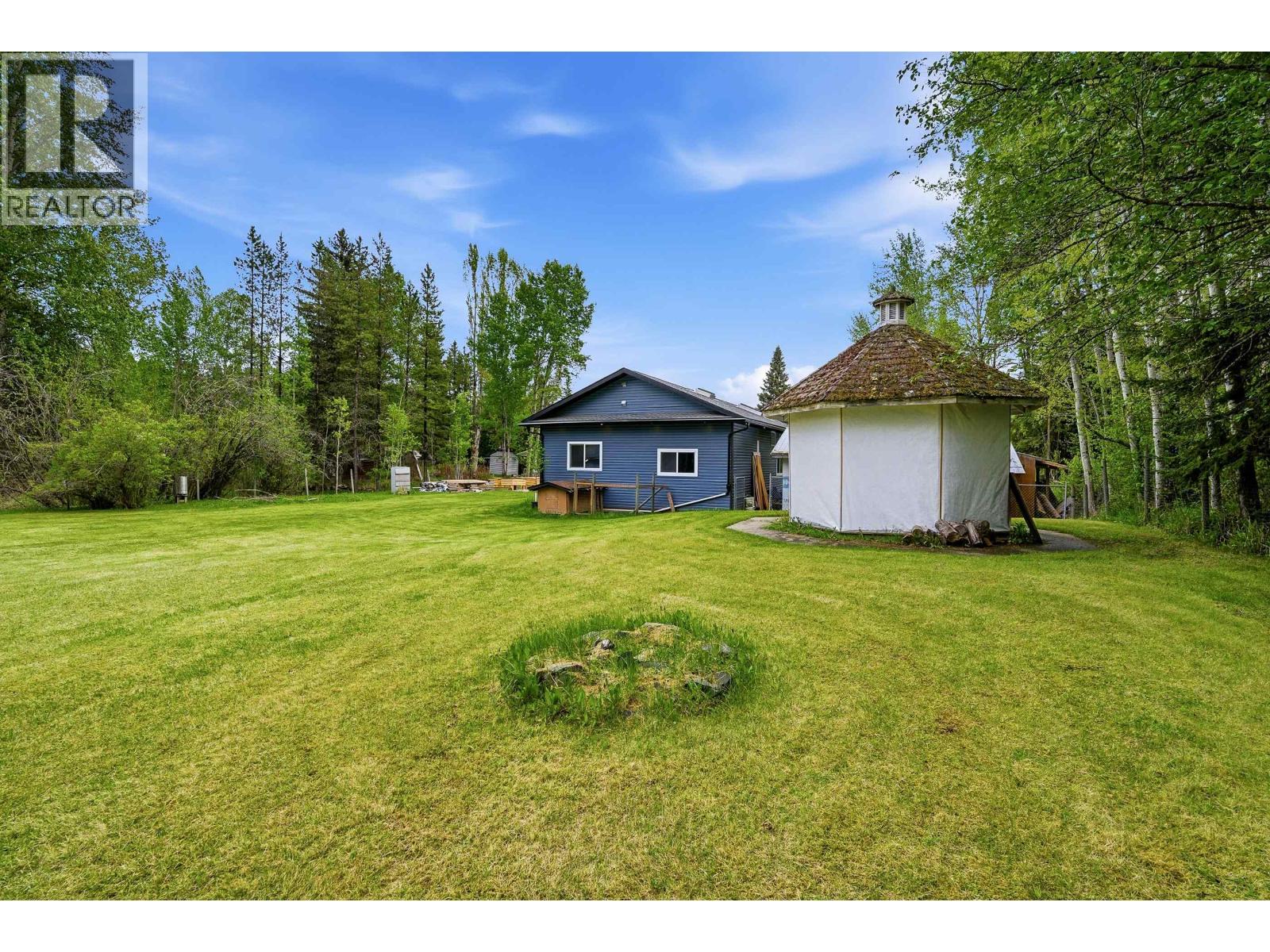 2102 QUARTZ ROAD - 32