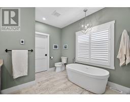 14 Thimbleweed Drive, Bluewater, ON N0M1G0 Photo 23