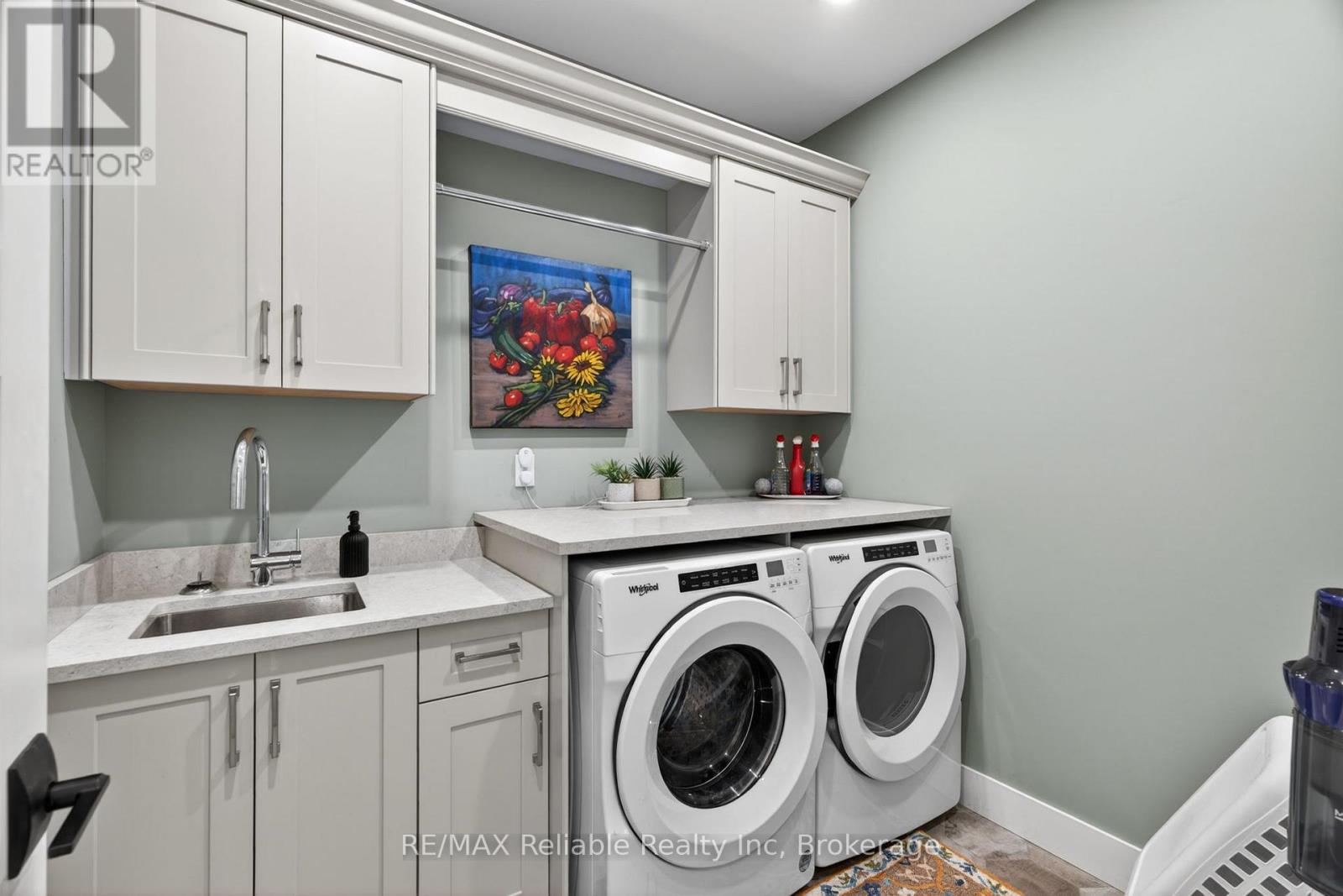 14 THIMBLEWEED DRIVE - 20