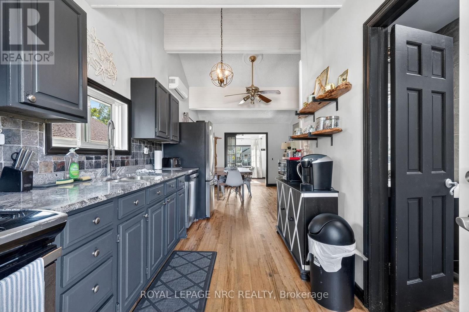 338 DOVERCOURT ROAD - 8