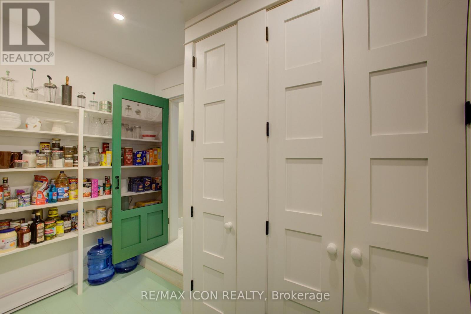 392114 GREY 109 ROAD - 20