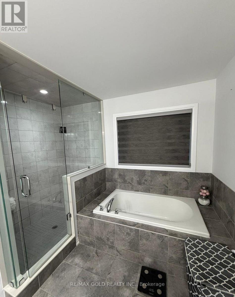 109 SILVERWOOD CRESCENT - 10