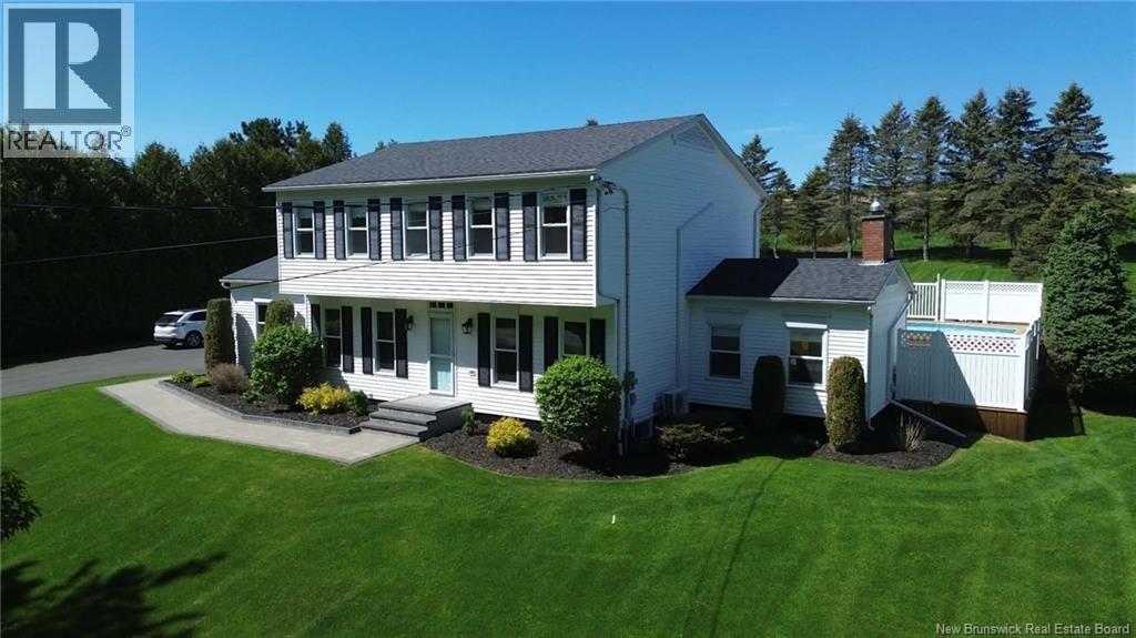 428 Riverview Drive - 1