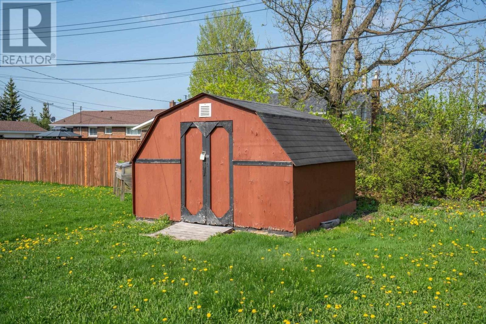 133 Boehmer BLVD - 28