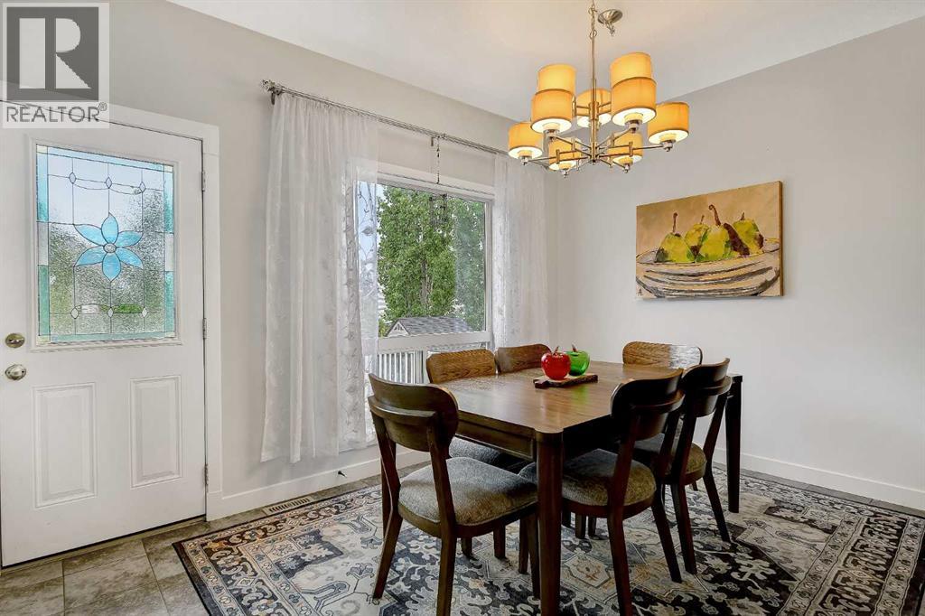 11513 71 Avenue - 12