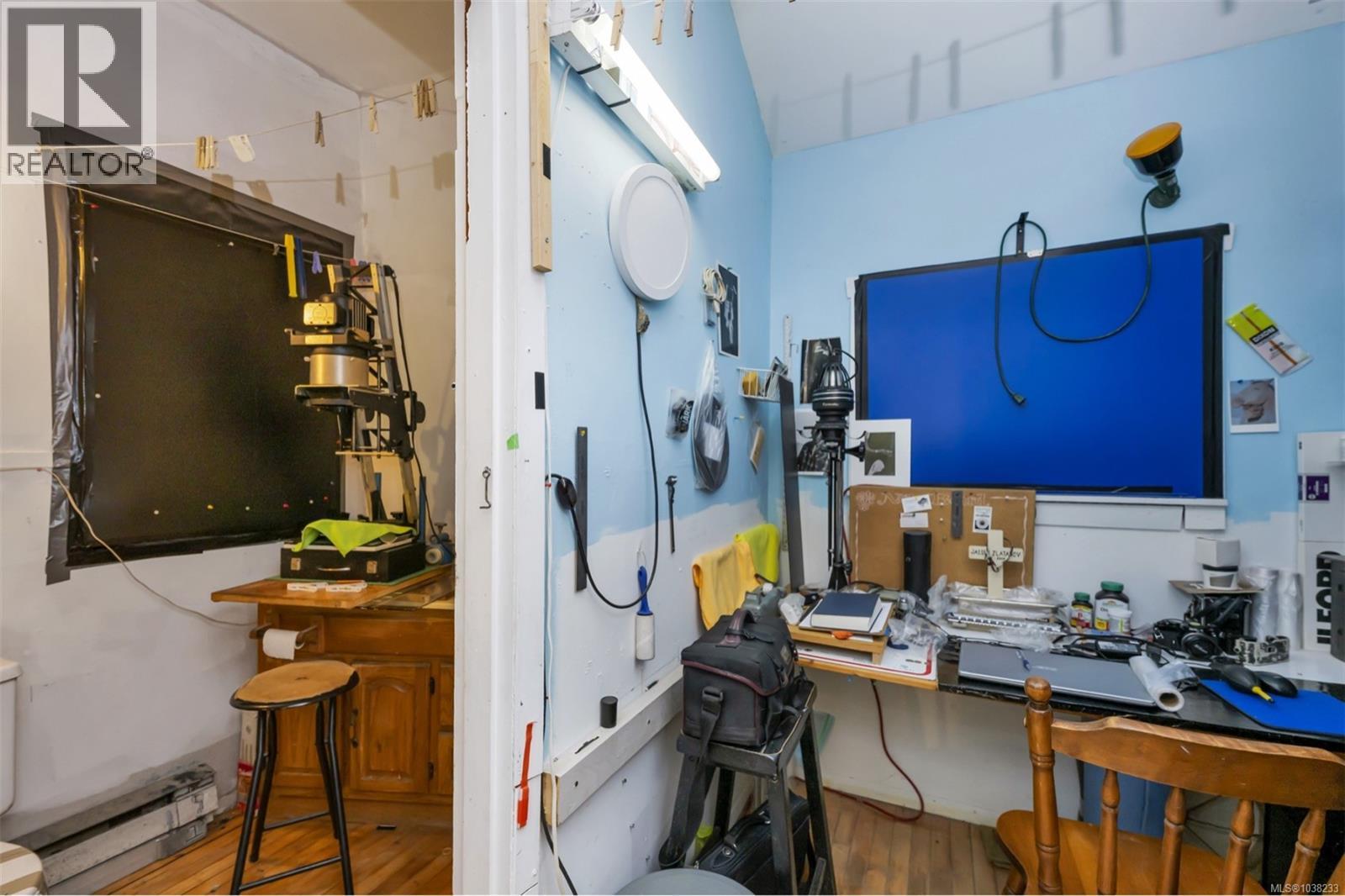 1865 Oldham Rd - 28