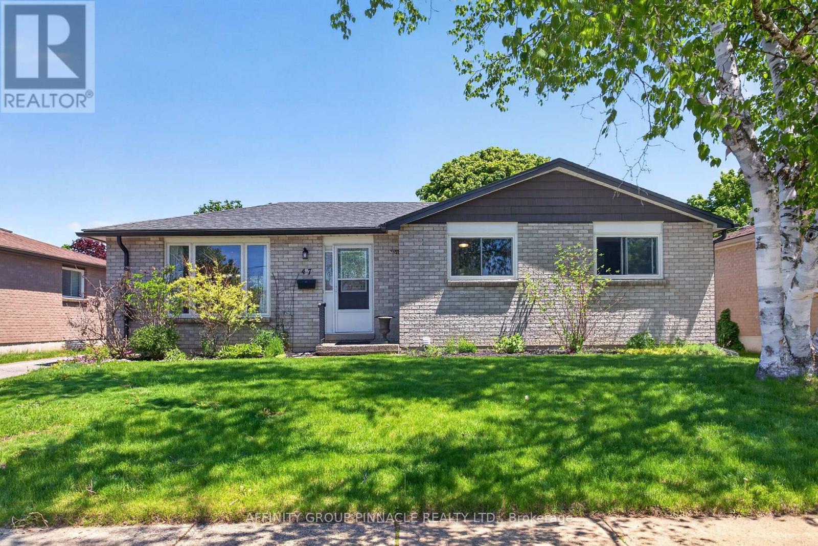 47 BIRCH COURT - 1