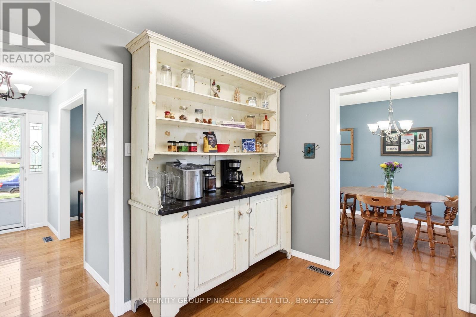 47 BIRCH COURT - 10