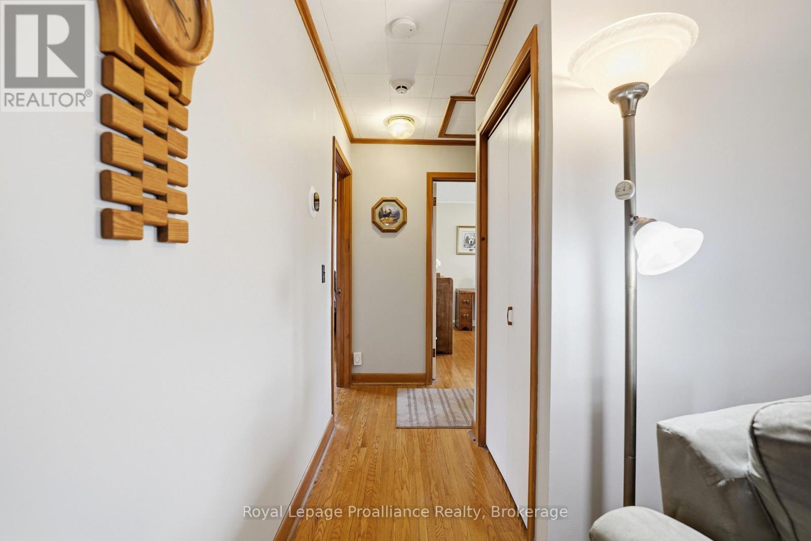 143 AVONDALE ROAD - 16
