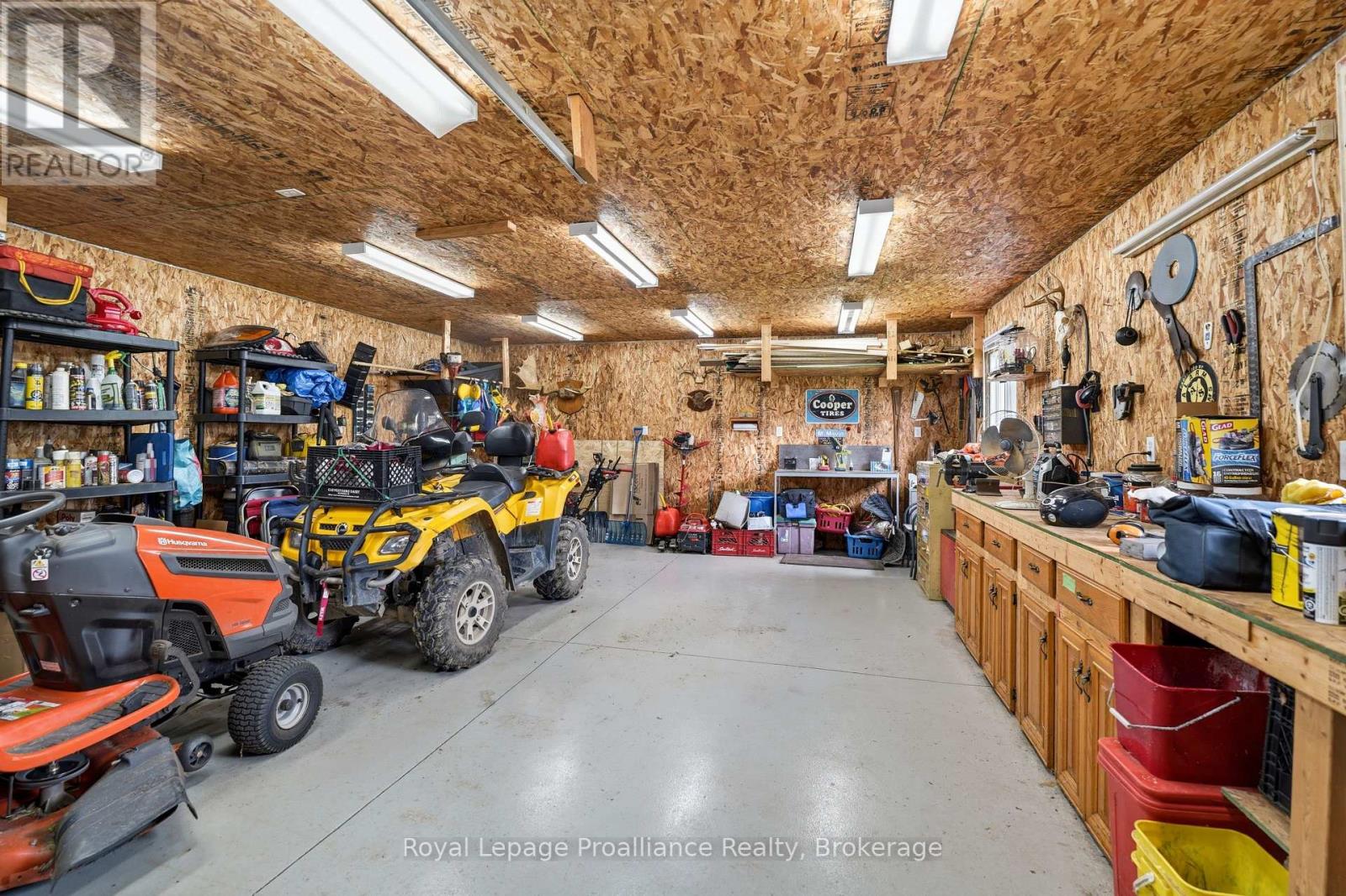 143 AVONDALE ROAD - 35