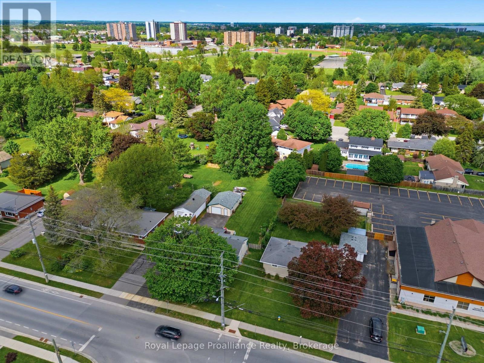 143 AVONDALE ROAD - 46