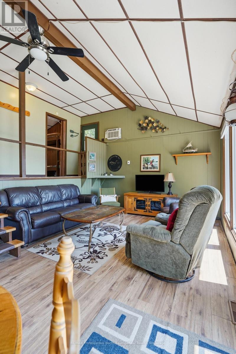 1320 LITTLE STRAGGLE LAKE DRIVE - 10