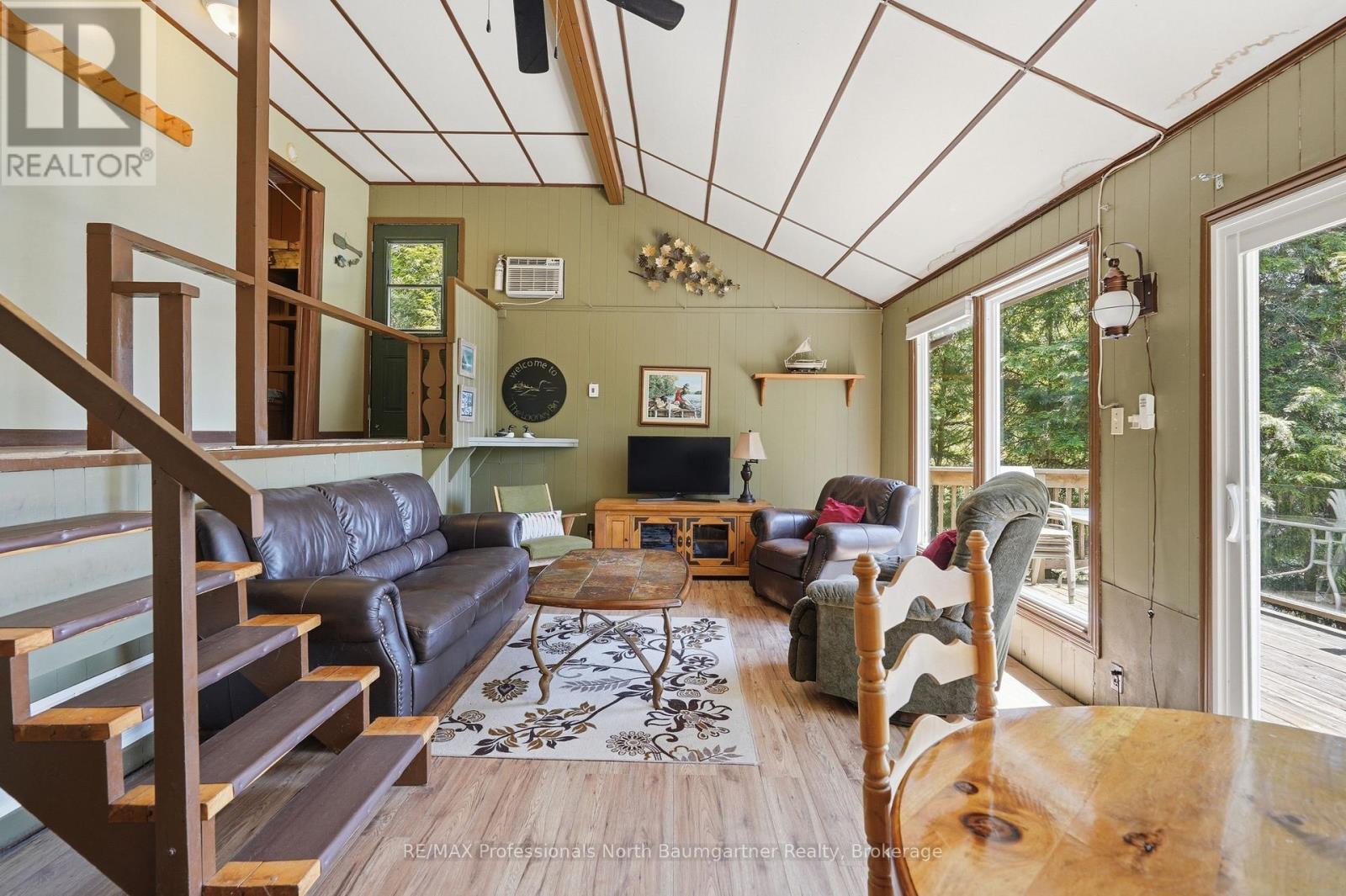 1320 LITTLE STRAGGLE LAKE DRIVE - 7