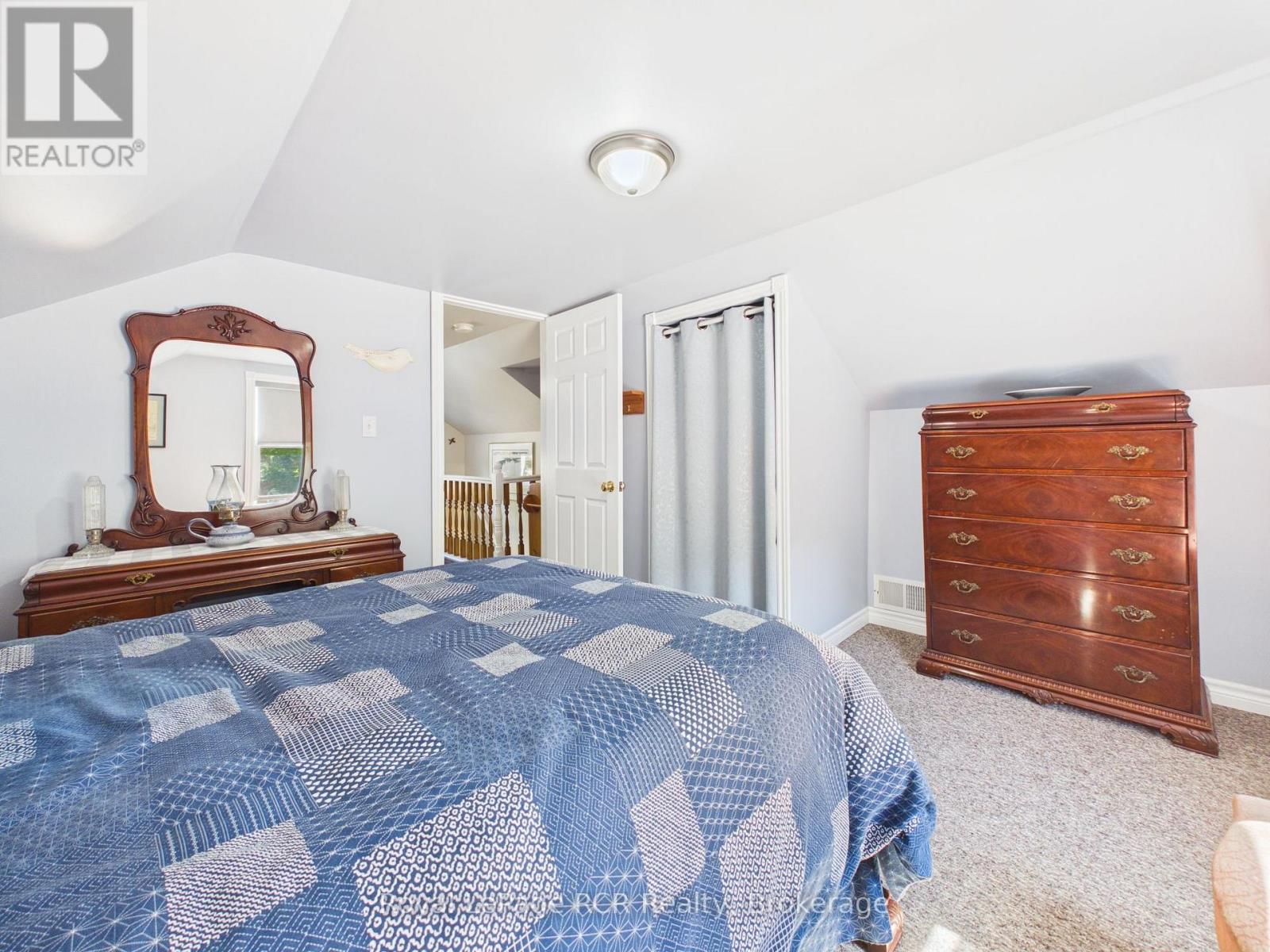 232 WILLIAM STREET - 22