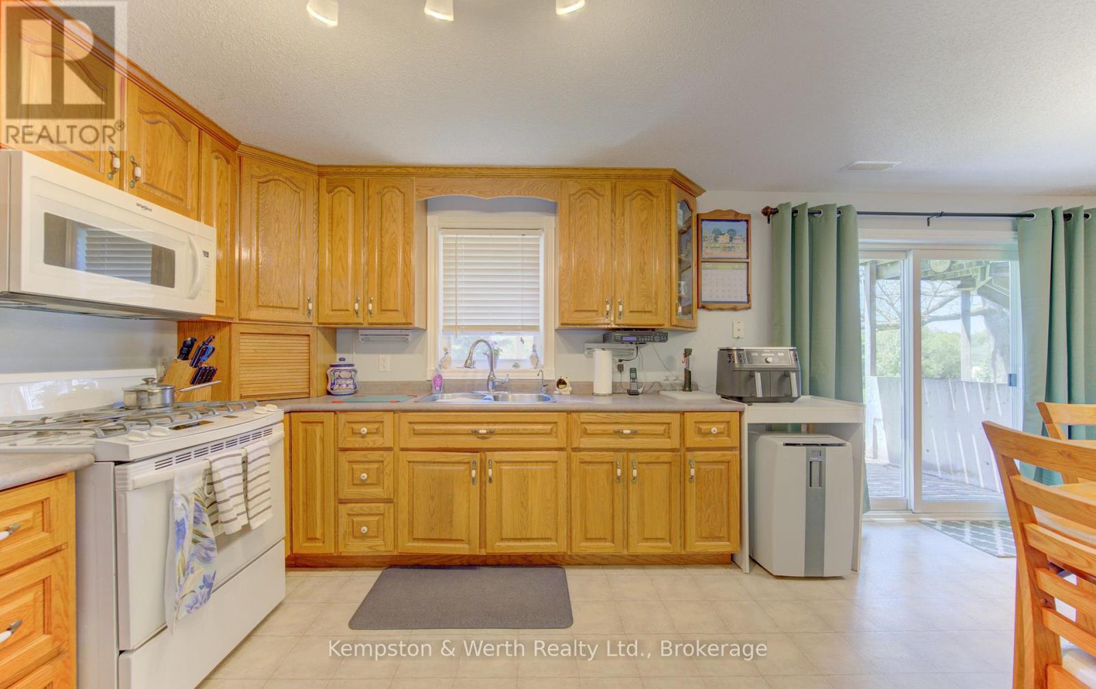 44555 HARRISTON ROAD - 10