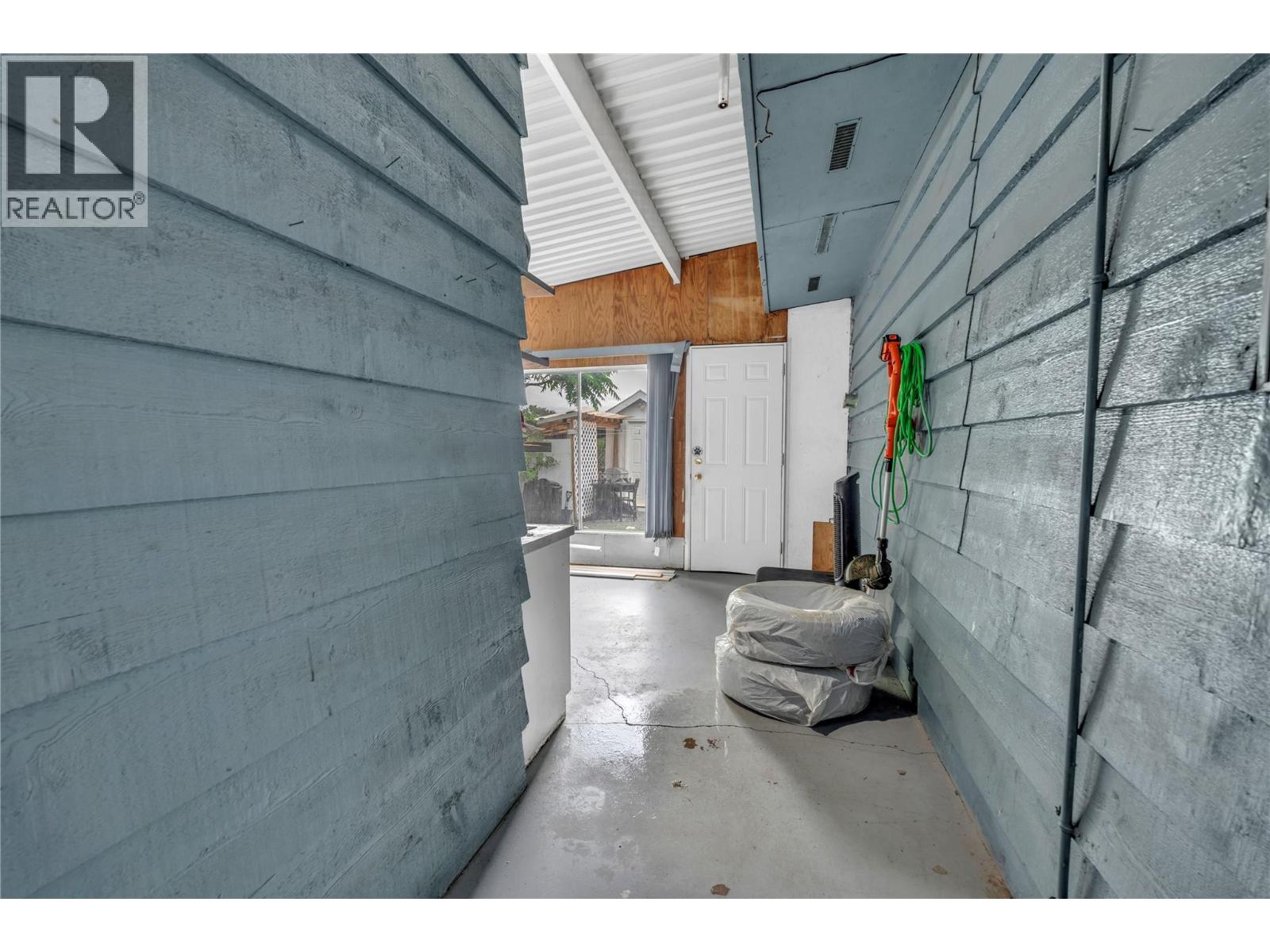 172 MCGOWAN Road, Oliver