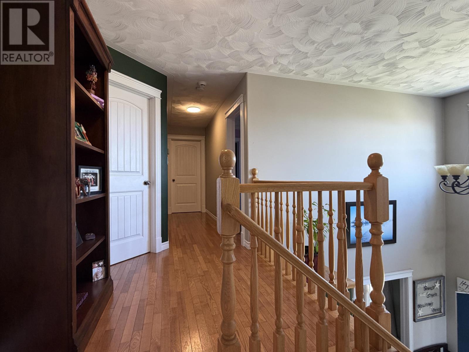 71 REBECCA DRIVE - 11