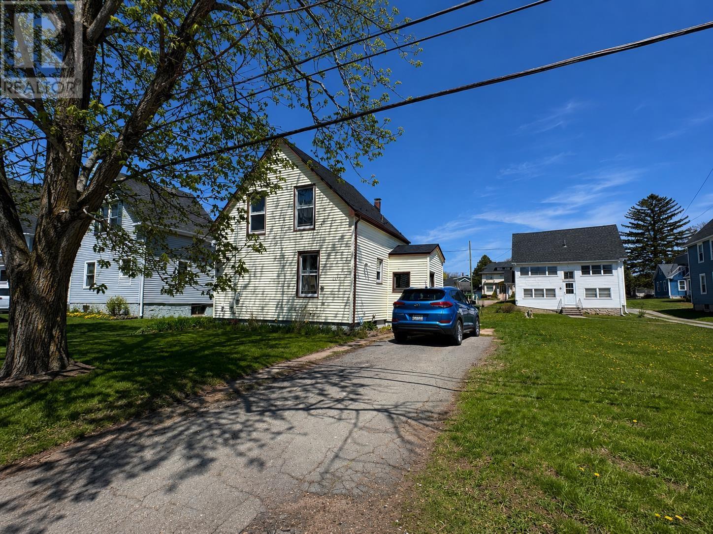 161 Hanover Street - 1
