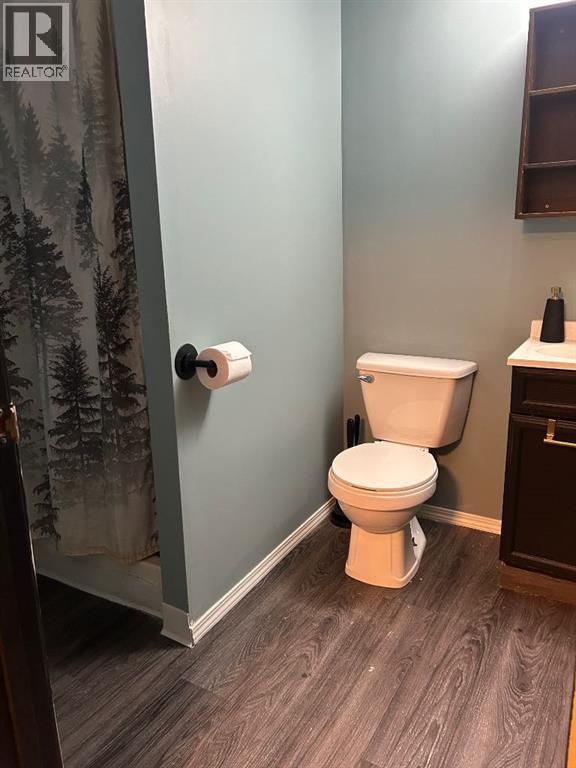 44 Wildrose Crescent W - 30