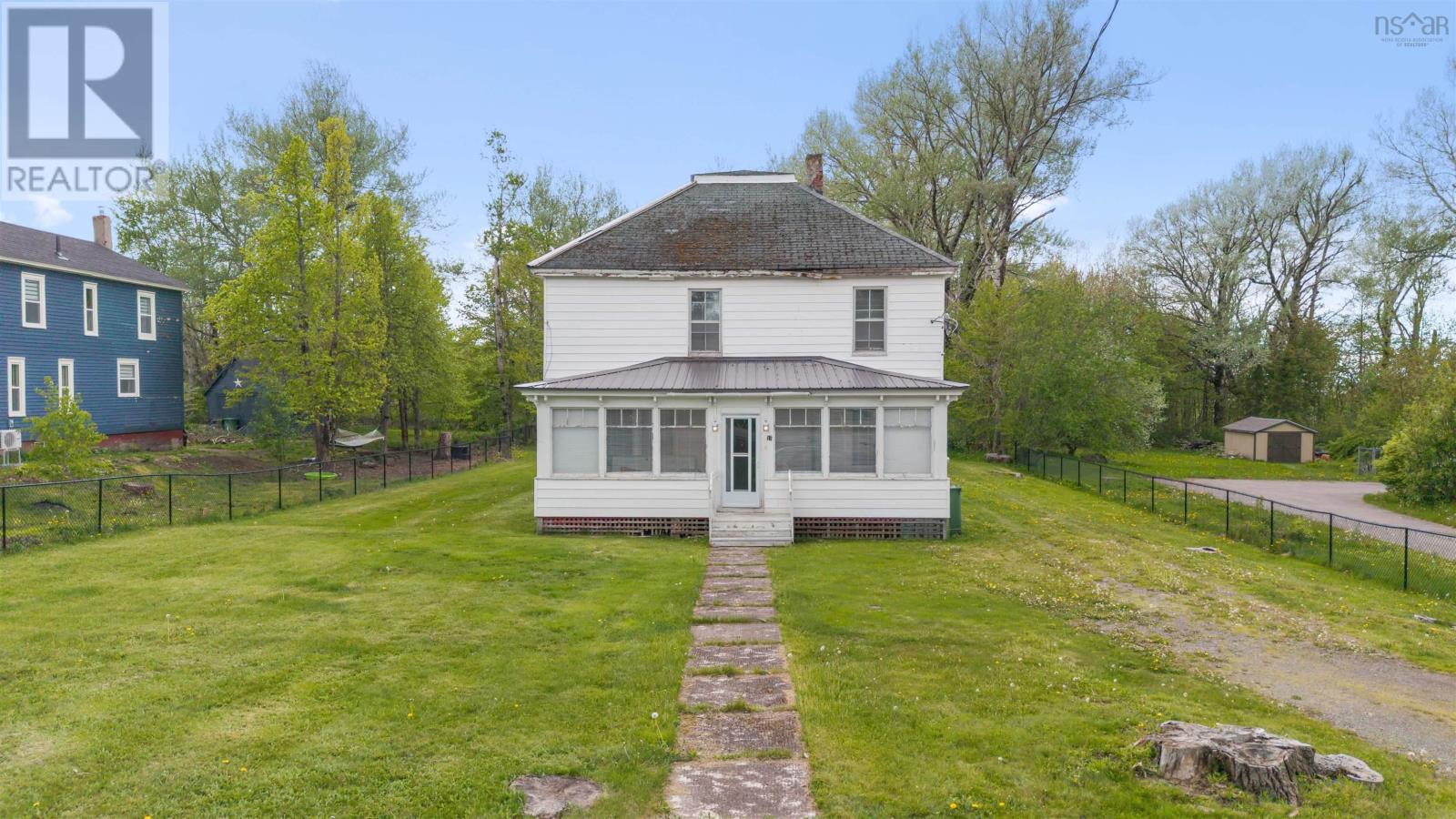 15 McDougal Street - 1