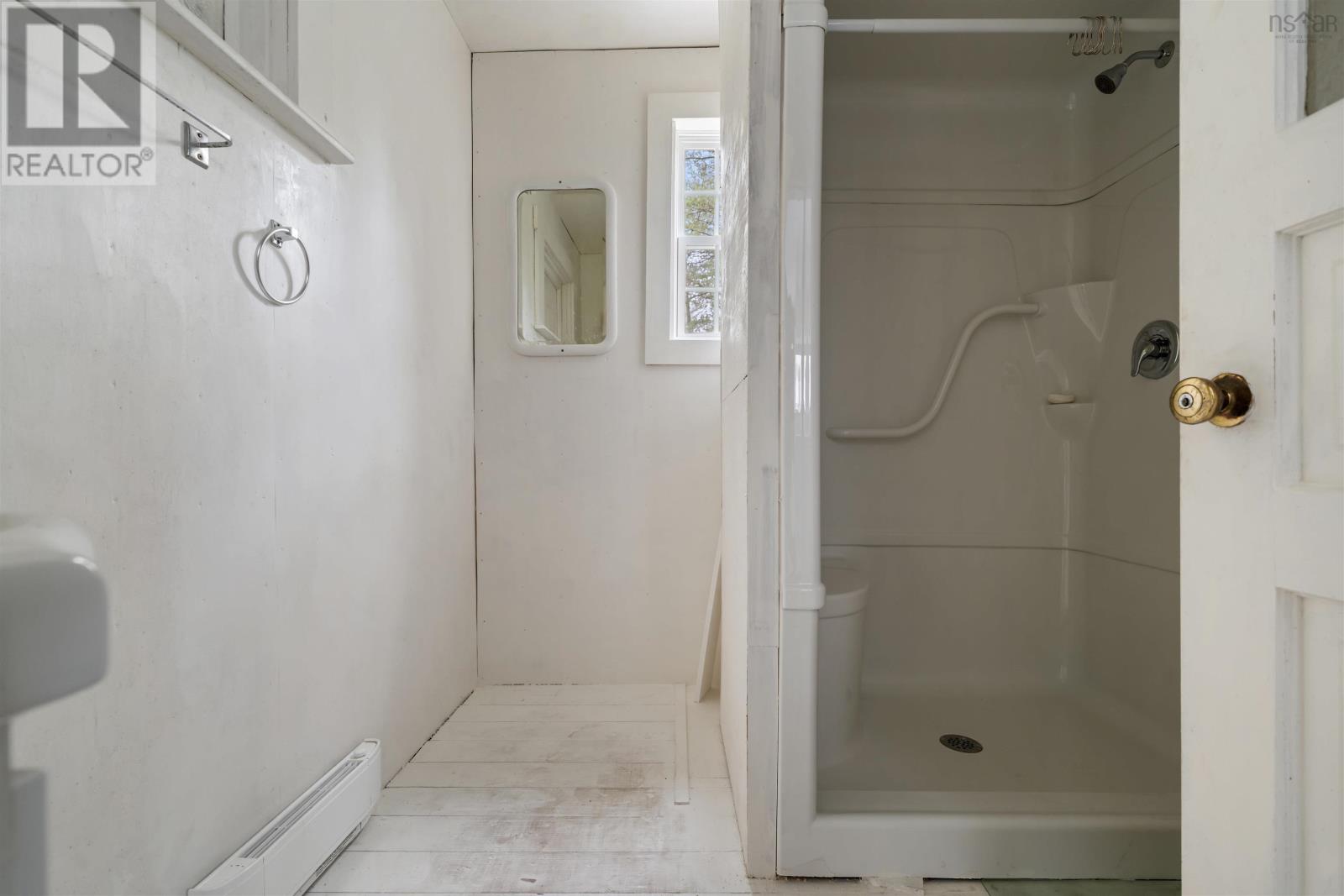 15 McDougal Street - 14