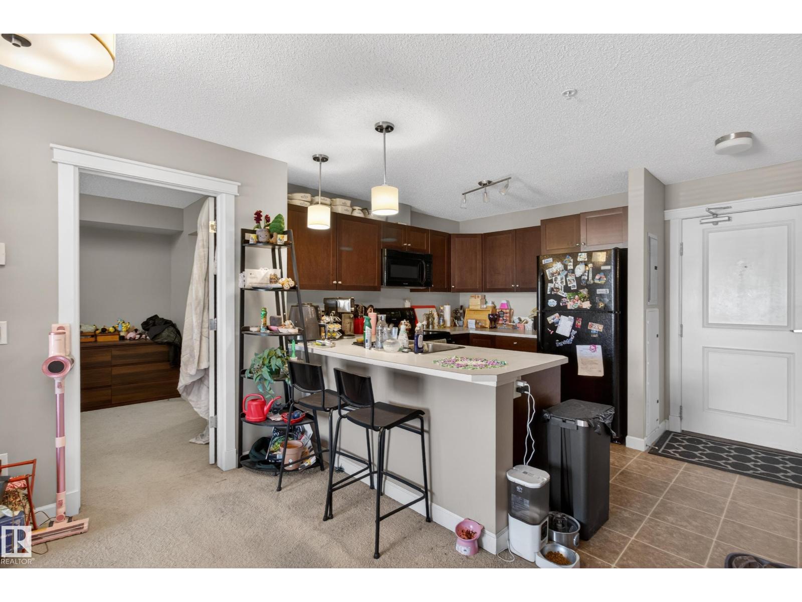 #302 3715 WHITELAW LN NW — photo 7