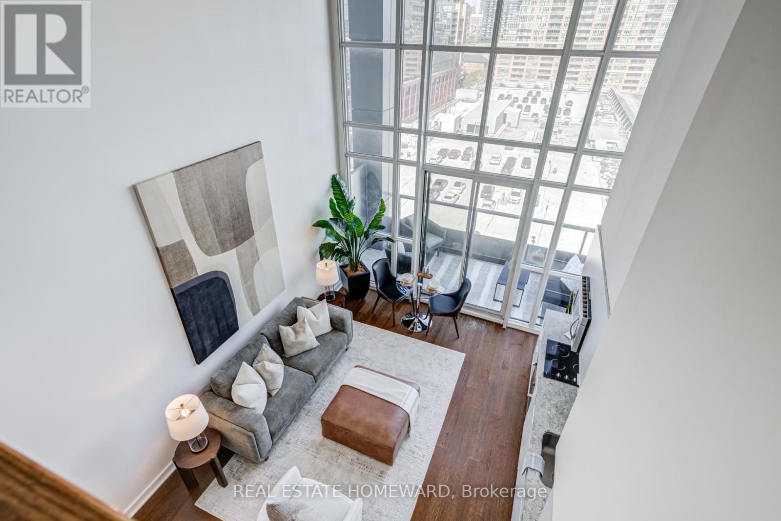 #732 5 HANNA AVENUE - 22