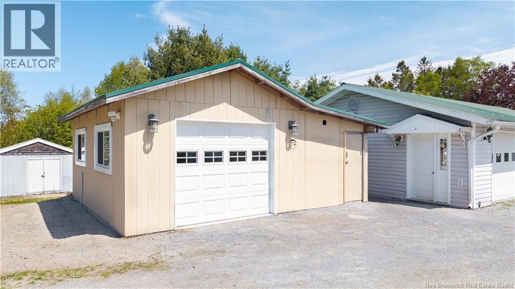 99A Glebe Road - 37
