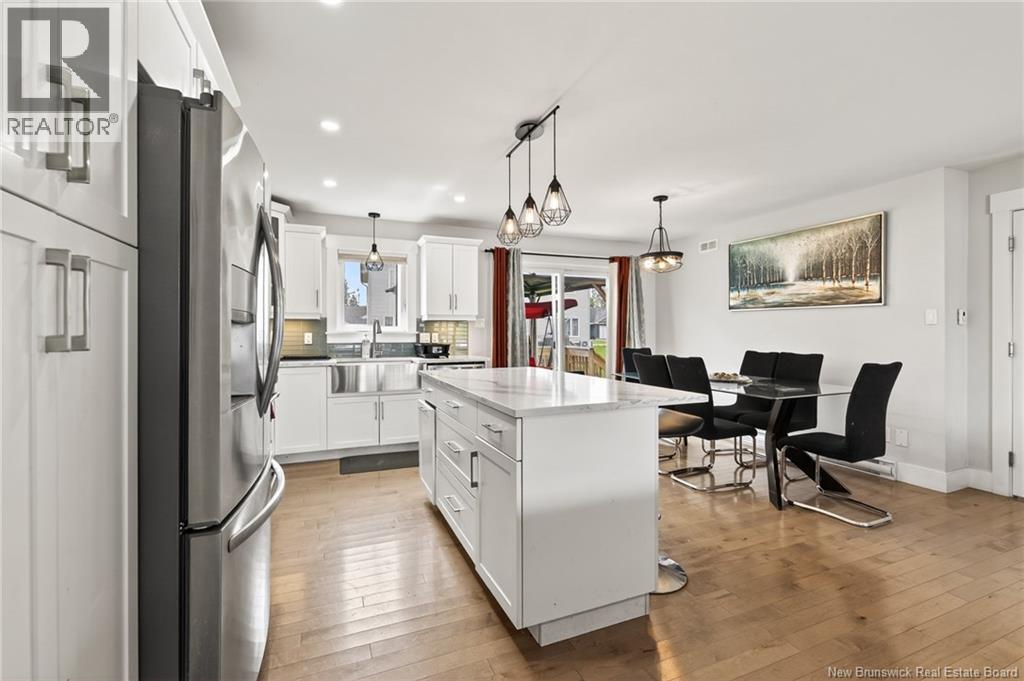 64 Satara Drive - 11