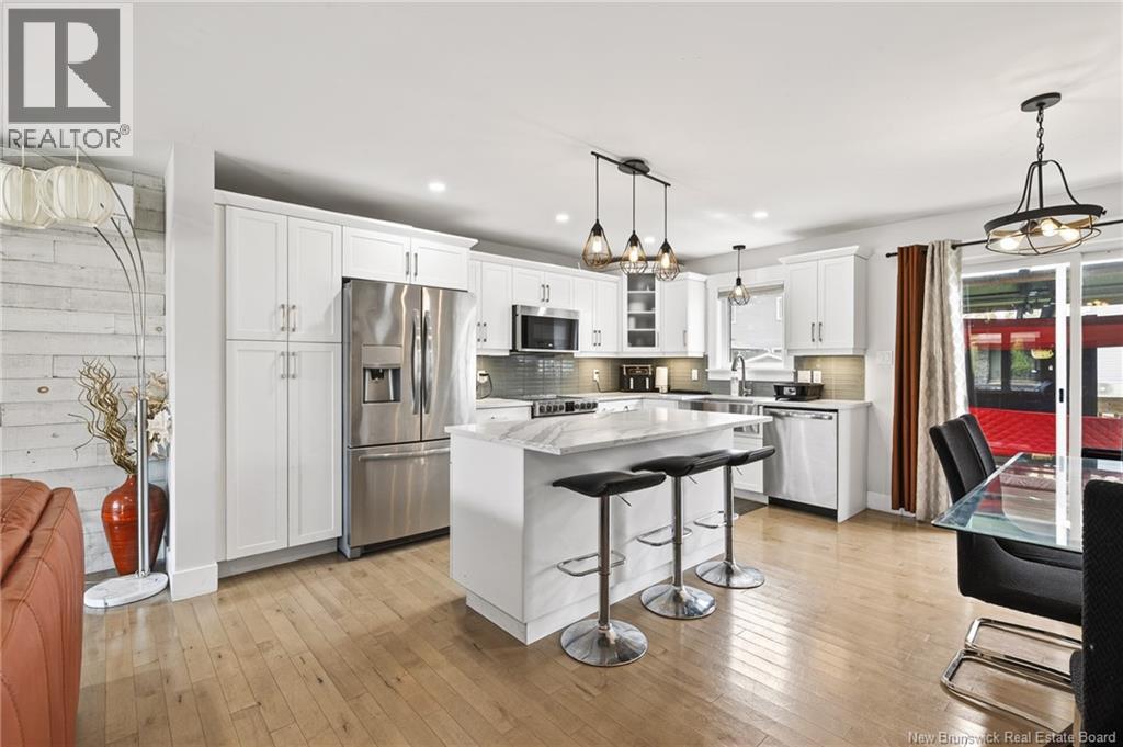 64 Satara Drive - 13
