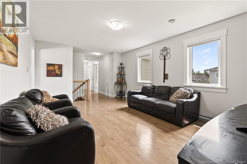 64 Satara Drive - 15