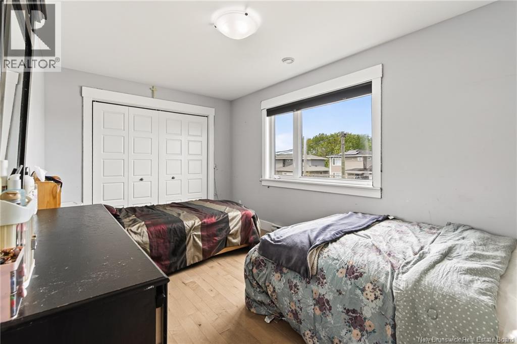 64 Satara Drive - 23